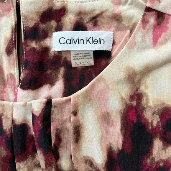 Calvin Klein Petite Printed Pleat-Neck Top in Sand Multi - Wear to Work, Size PL - Picture 8 of 10